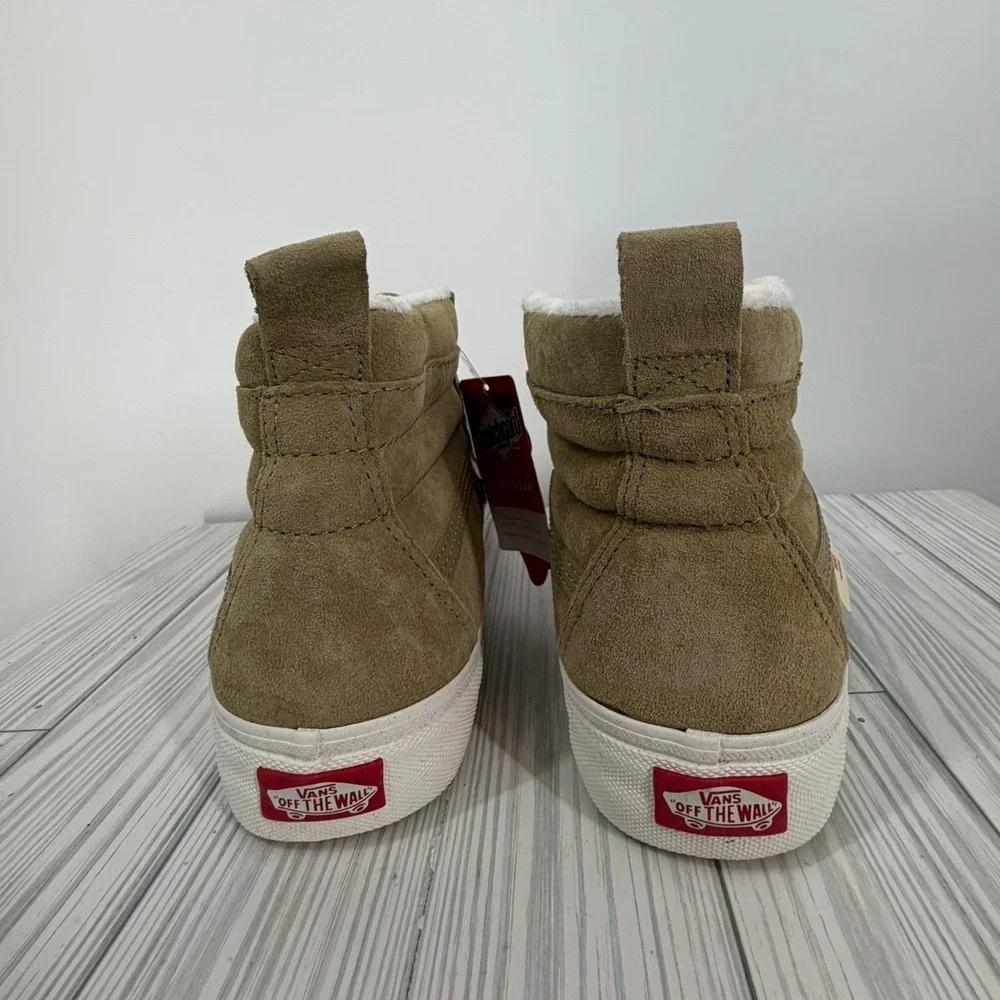 Vans Sk8-Hi MTE All Weather Suede High Top Khaki Tan Men 8/Women 9.5 NEW UNISEX